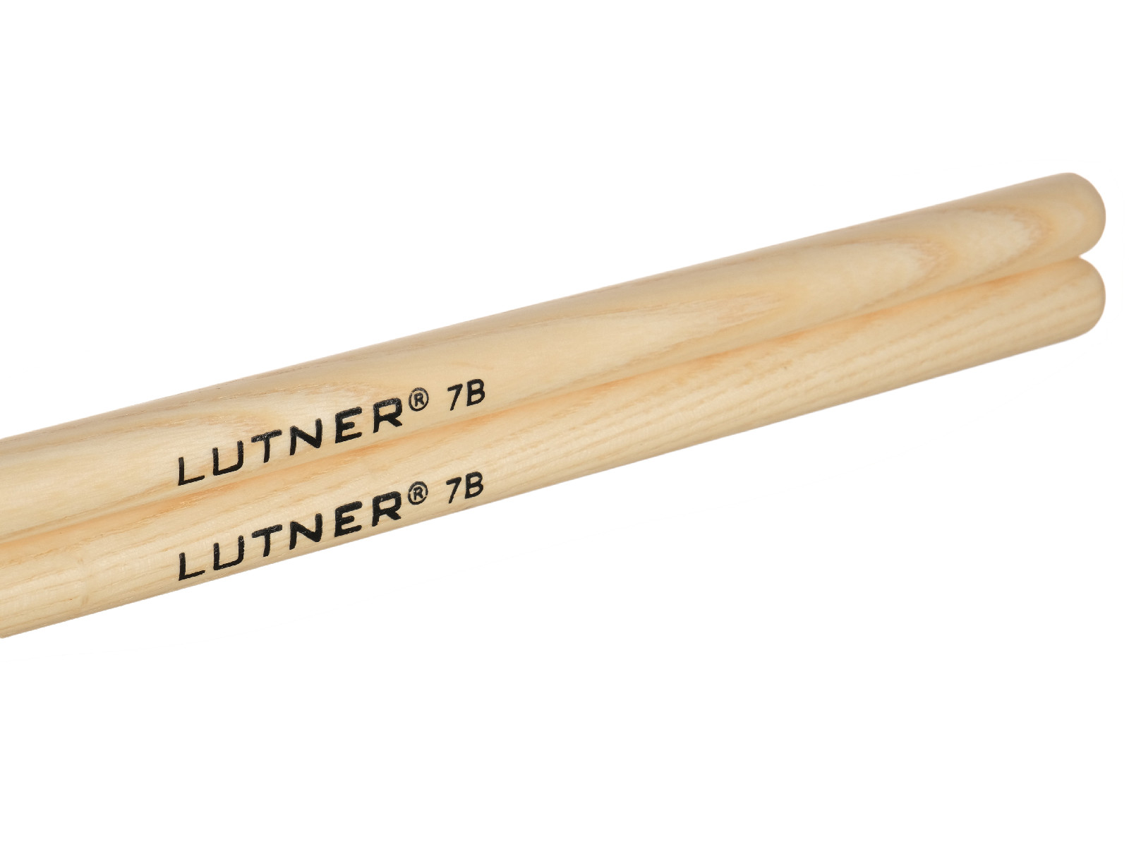 Lutner 7B Комплект барабанных палочек. Материал - Орех (гикори). Длина 408мм, диаметр 15мм купить в prostore.me