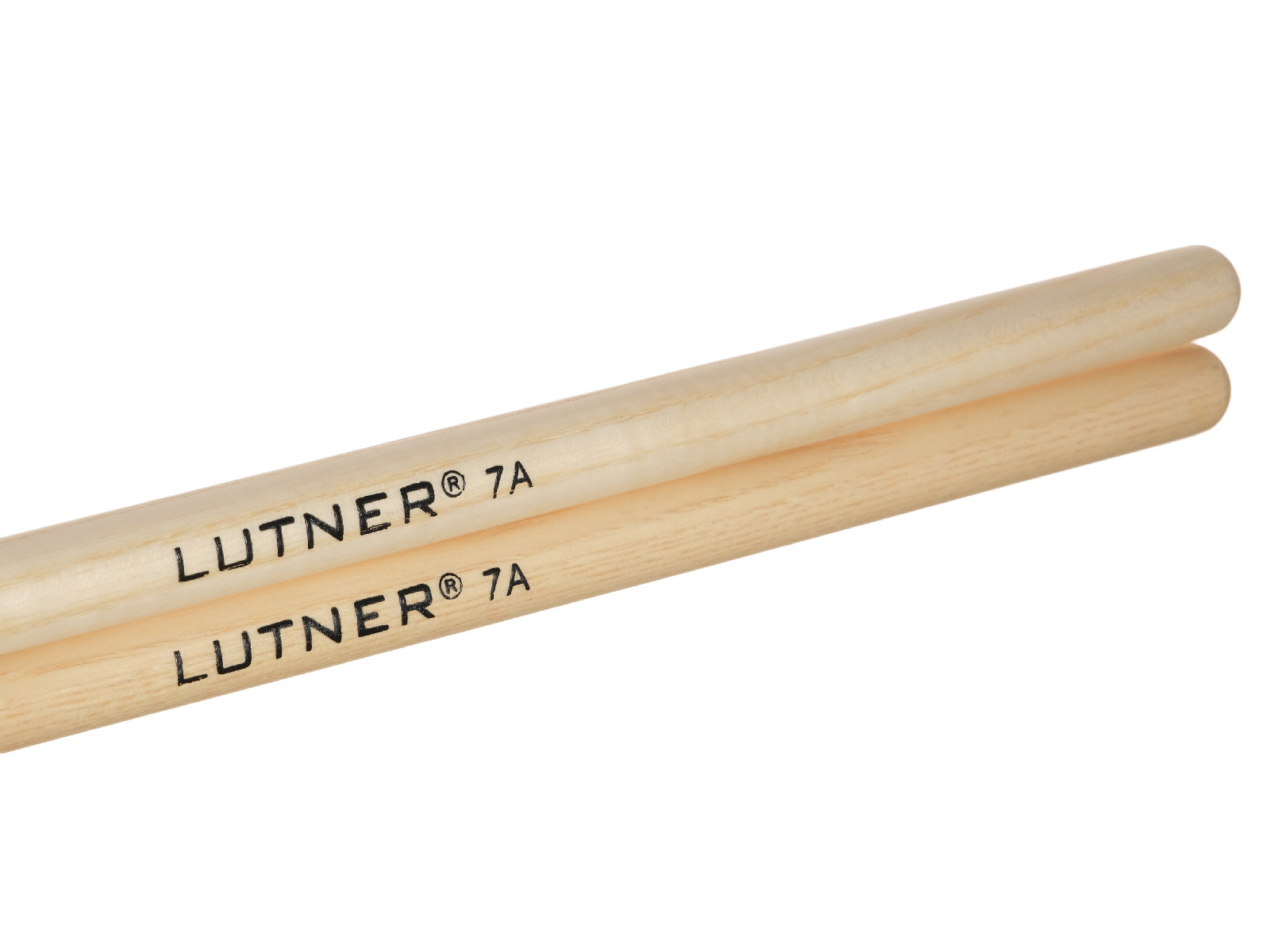 Lutner 7AN Комплект барабанных палочек с нейлоновым наконечником. Материал - Орех (гикори). Длина 39 купить в prostore.me