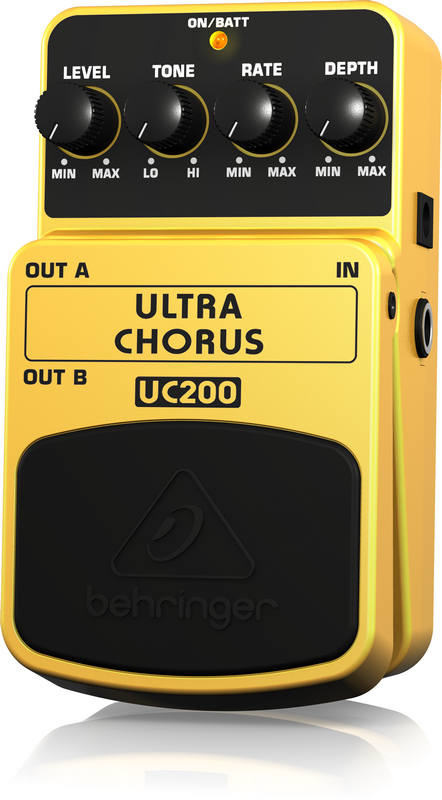 картинка BEHRINGER UC200 - педаль эффектов стерео хоруса от магазина prostore.me