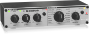 TC ELECTRONIC M100 - стереофонический процессор мультиэффектов, 16 пресетов, 24-бит AD/DA