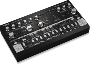 BEHRINGER TD-3-BK - басовый аналоговый монофонический синтезатор